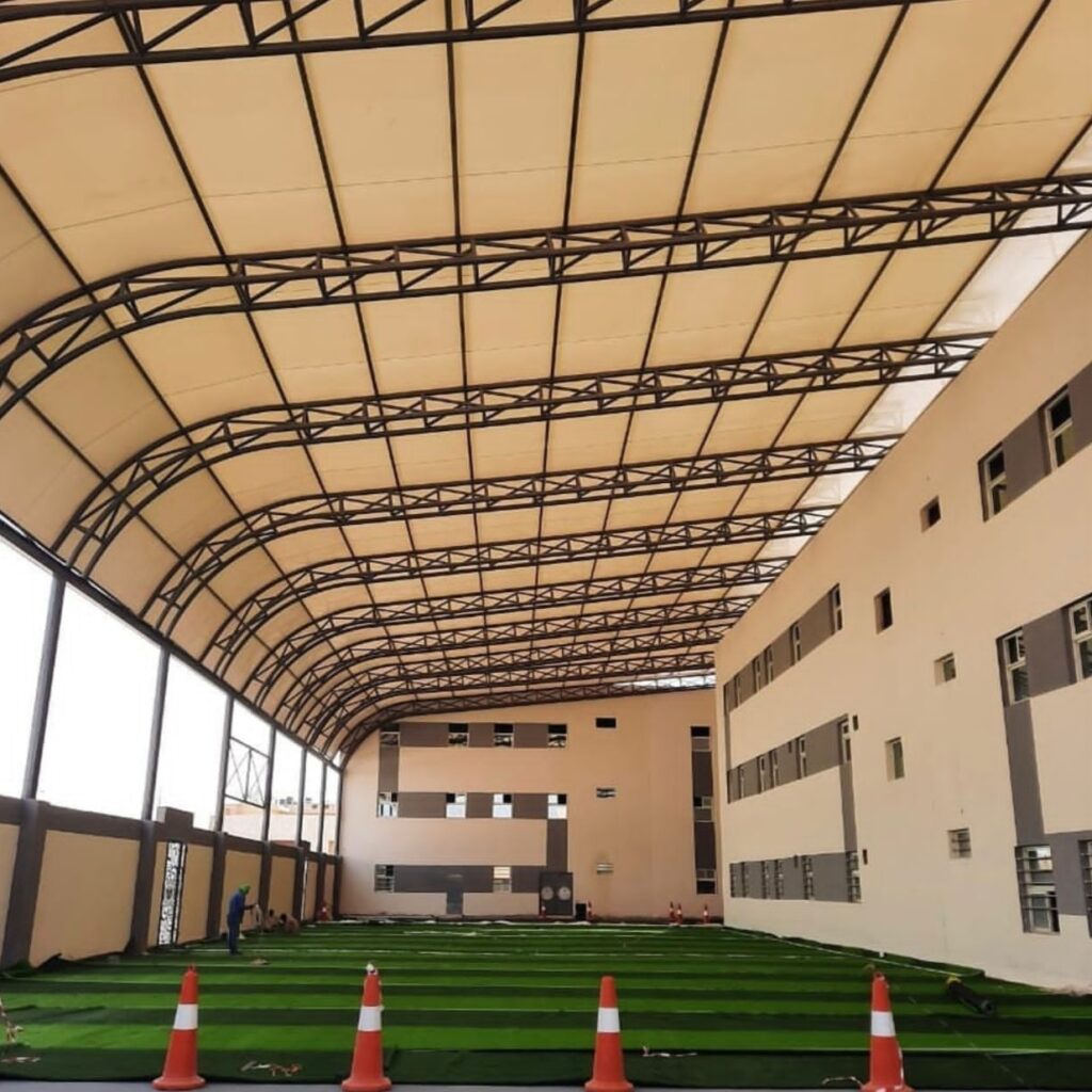 ساندوتش بانل وبيوت شعر جدة | تركيب مظلات مدارس جدة حماية للطلاب والمعلمين