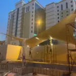 ساندوتش بانل وبيوت شعر جدة | تركيب مظلات شراع في جده لعام 2026