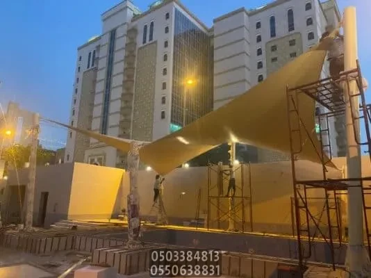 ساندوتش بانل وبيوت شعر جدة | تركيب مظلات شراع في جده لعام 2026