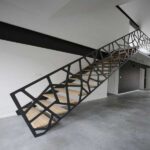 ساندوتش بانل وبيوت شعر جدة | تركيب سلالم حديد ومخارج الطوارئ