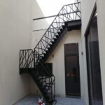 ساندوتش بانل وبيوت شعر جدة | تركيب سلالم حديد ومخارج الطوارئ